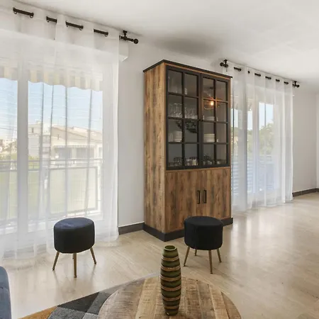 Apartment 2 - Proche De La Gare *