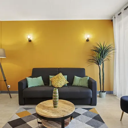 Apartment 2 - Proche De La Gare